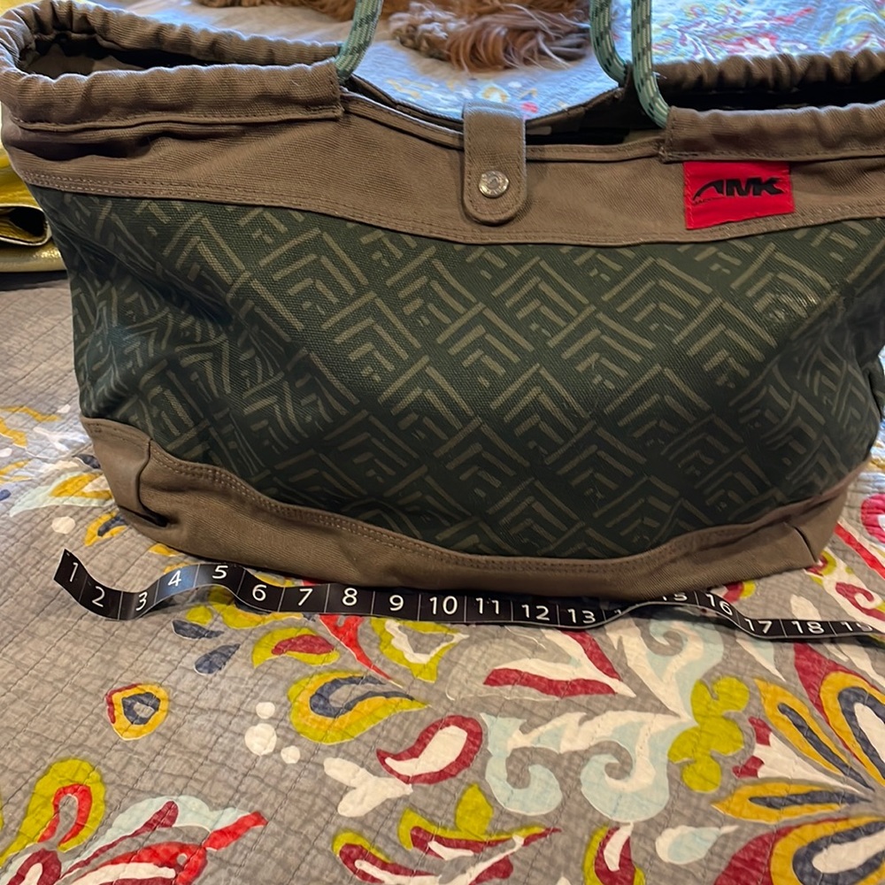 Mountain Khaki Market  Tote